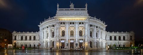 Burgtheater-Nacht2013gs