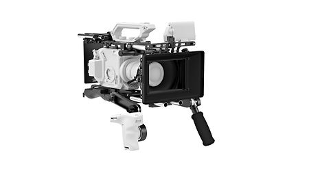 Panasonic-EVA-1---Lightweight---Cine---EF-Mount----0003