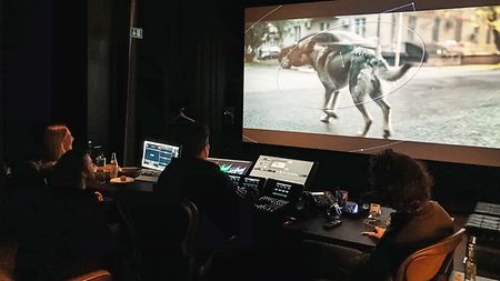 09-space-dogs-film-grading-postproduction-arri-media-berlin-nico-hauter