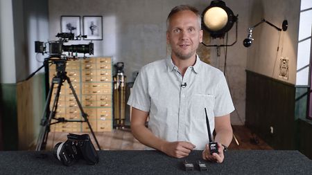 "ARRI TechTalk" explanatory video on the technical features of the ARRI Hi-5 handheld camera control unit.