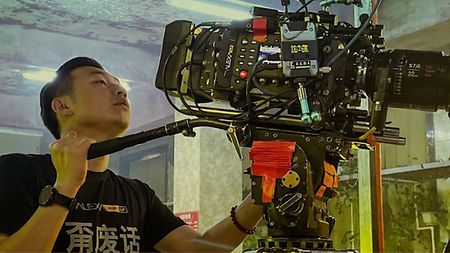 20210816-arri-online-news-DP-Gao-Pengyu-relies-on-ARRI-Orbiter-for-Emergency-Rescue-Zhang-Zhi-Qiang-3