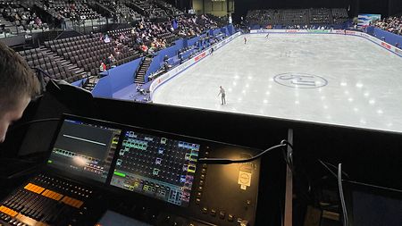 2-2022-06-arri-lighting-skypanel-figure-skating-world-cup