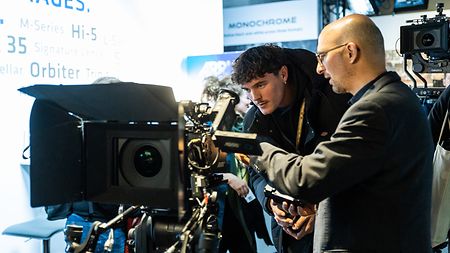 2-2022-arri-camerimage-awards-booth-alexa-signature-prime-witek-szydlowski