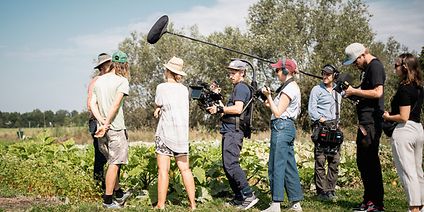 20230801-1-arri-disney-farm-rebellion-alexa-mini-lf-signature-primes-cinematography-handheld-johannes-obermaier