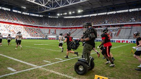 5-arri-sportsinnovation-live-entertainment-trinity-nfl-dfl