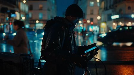 Deux configurations à vélo ont été mises en place pour suivre Sangaré dans les rues de Paris