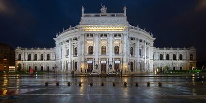 Burgtheater-Nacht2013gs